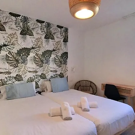 Chez Violette, By Comfortable Luxury Apartmán *